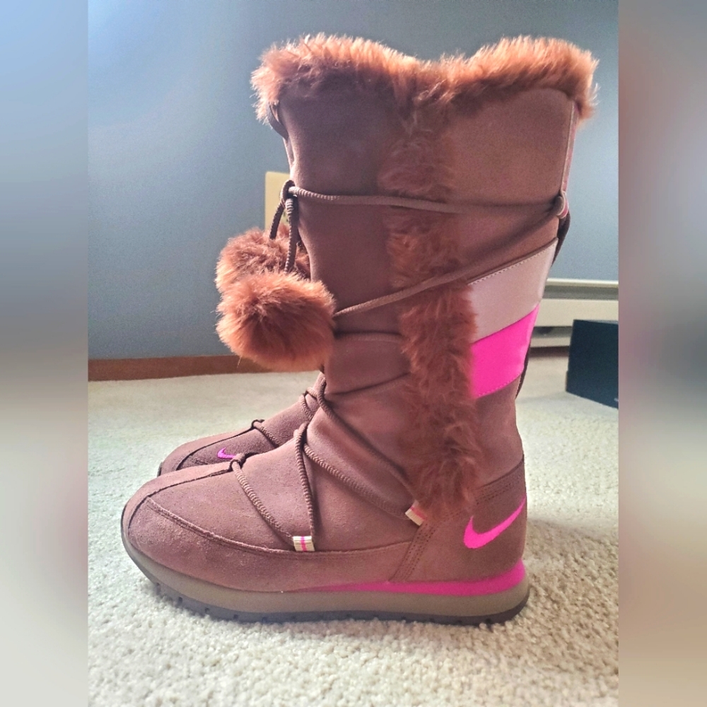 Nike winter boots